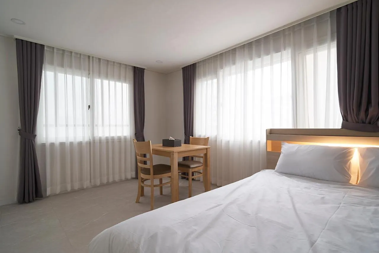 Appartamento Jinsim House In Hongdea Seul