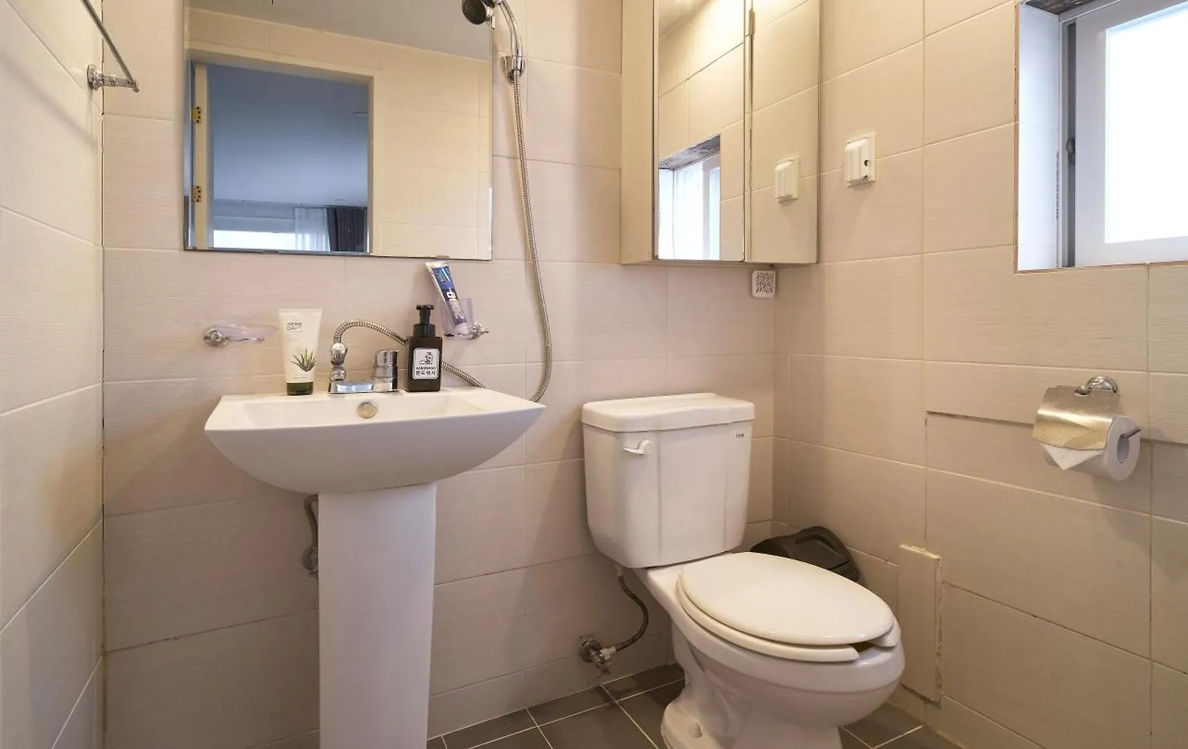Appartamento Jinsim House In Hongdea Seul